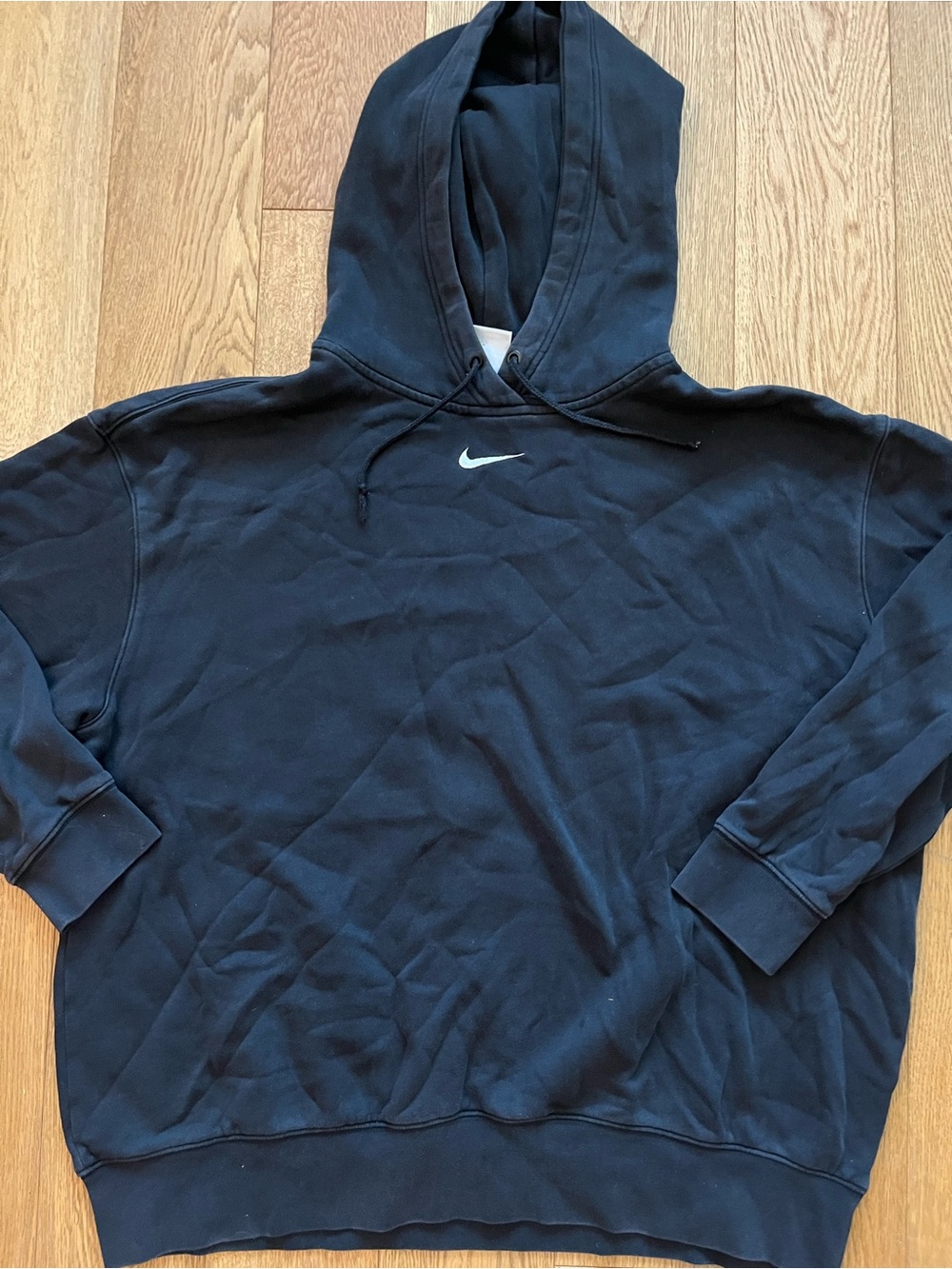 Nike Men's Black Pullover Hoodie with Swoosh